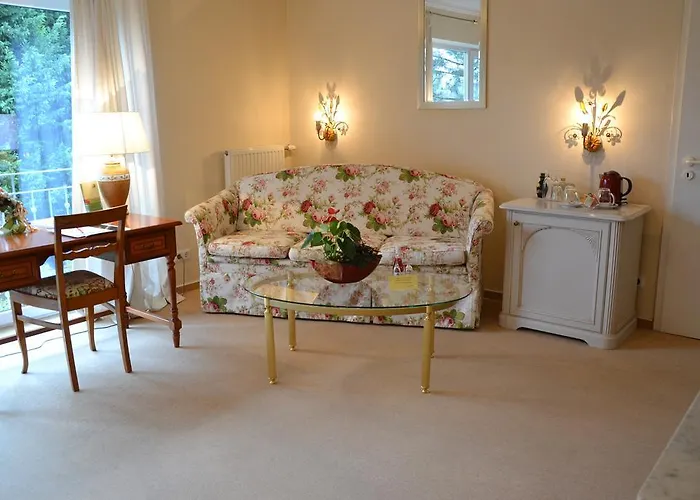 מלון Christian Gartenhotel